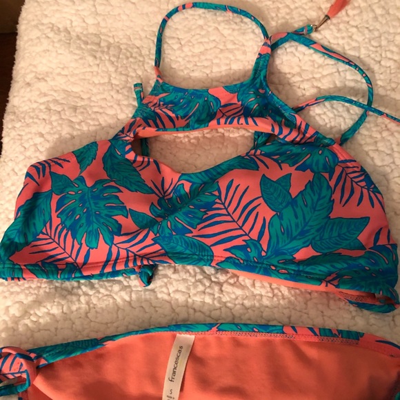 Francesca’s Boutique Bikini See All pics & info⬇️ - Picture 4 of 5